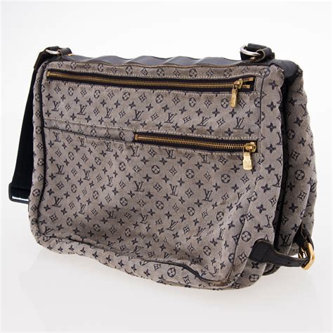 louis vuitton skötväska|louis vuitton clothing.